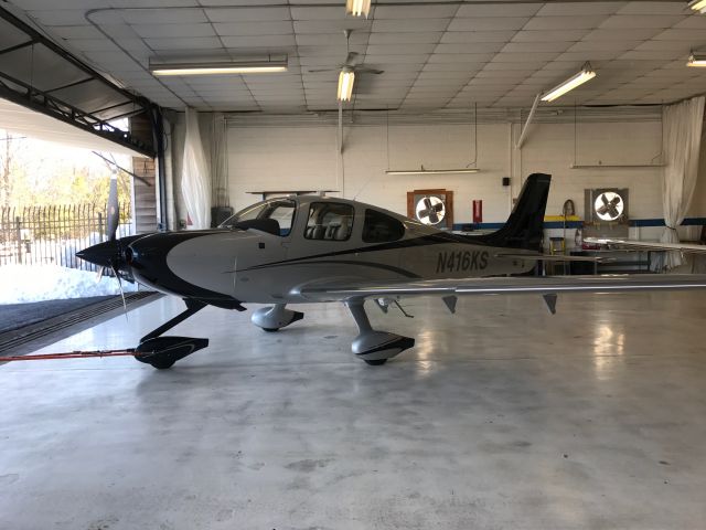 Cirrus SR-22 (N416KS)