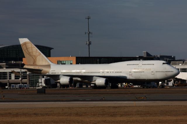 Boeing 747-400 (N322SG)