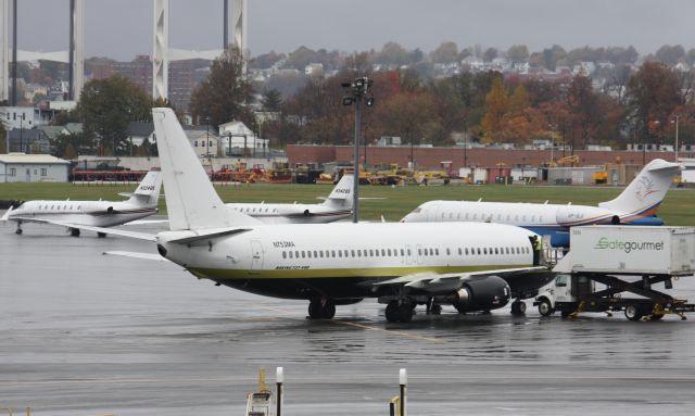 BOEING 737-400 (N753MA)