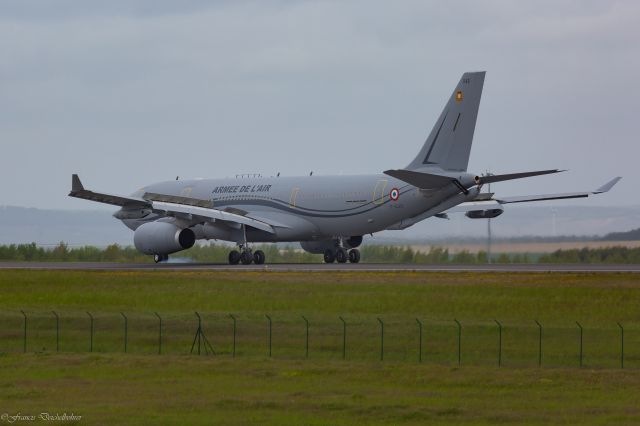 Airbus A330-200 (F-UJCI)
