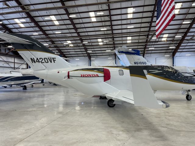 N420VF —