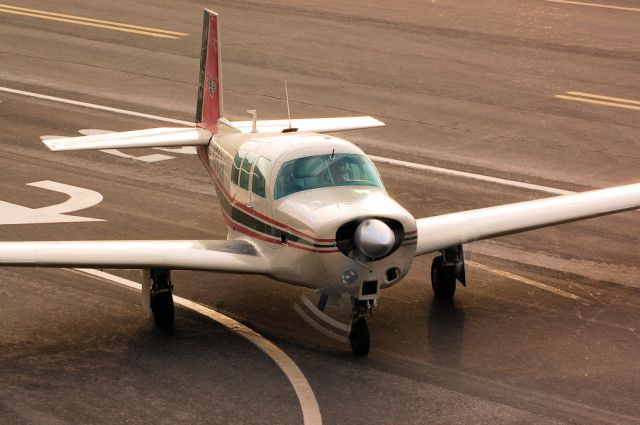 Mooney M-20 (N3912N)