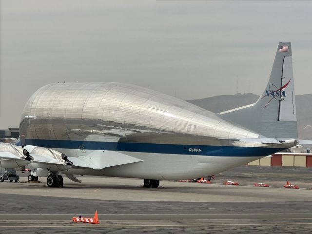 Aero Spacelines Super Guppy (N941NA)