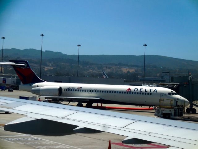 Boeing 717-200 (N979AT)