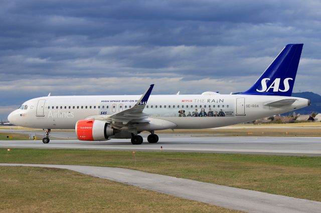 Airbus A320neo (SE-ROA)