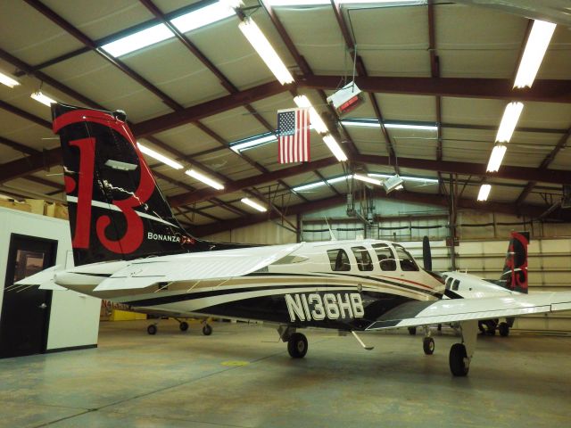 Beechcraft Bonanza (36) (N136HB)