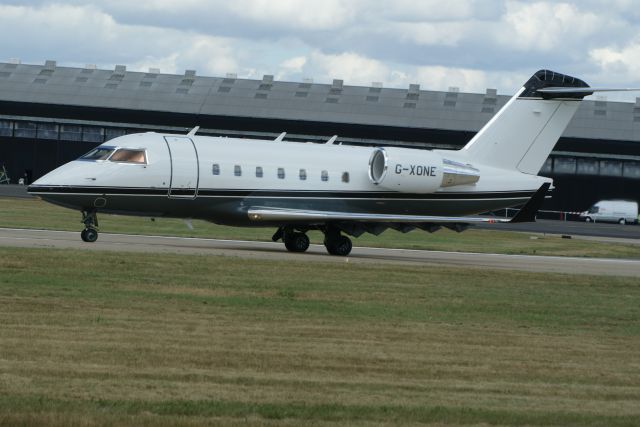 Canadair Challenger (G-XONE)