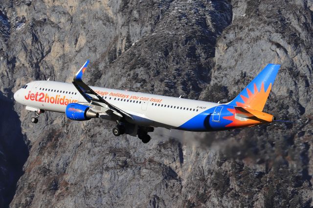 Airbus A321neo (G-HLYF)