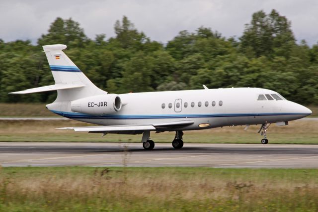 Dassault Falcon 2000 (EC-JXR)