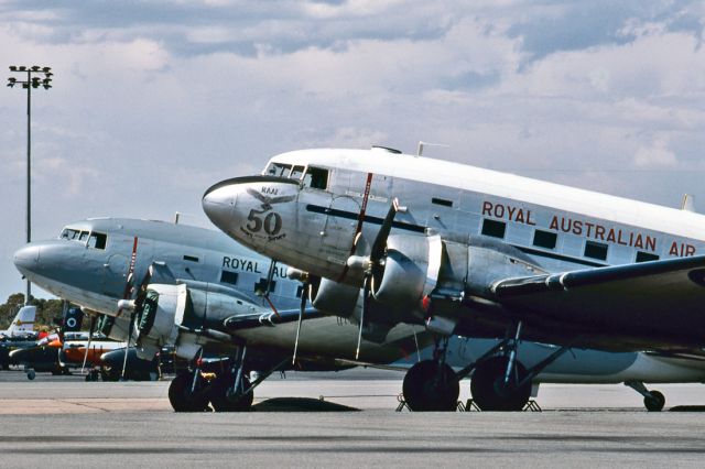 Douglas DC-3 (A6578) - AUSTRALIA - AIR FORCE - DOUGLAS C-47B SKYTRAIN (DC-3) - REG : A65-78 (CN 32677/15929) - EDINBURGH RAAF BASE ADELAIDE SA. AUSTRALIA - YPED 3/11/1990