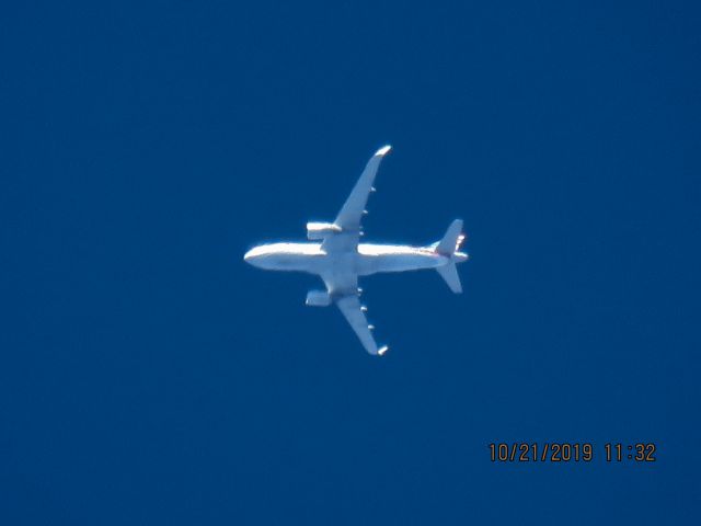 Airbus A319 (N90024)