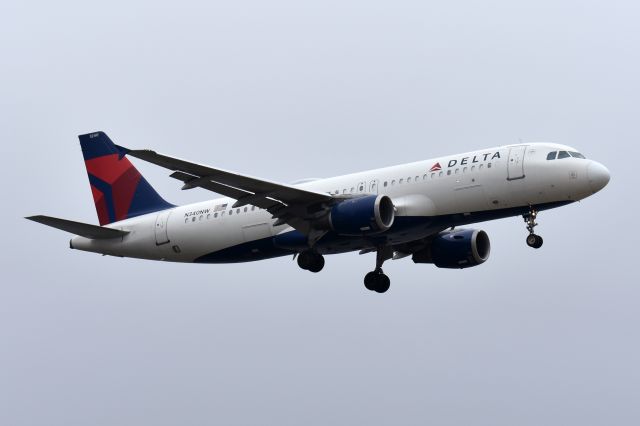 Airbus A320 (N340NW)