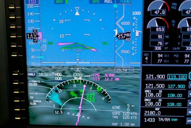 — — - Details in the DHC-6-400 Simulator.