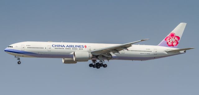 BOEING 777-300 (B-18003) - China Airlines arrives in Los Angeles as CAL6 from Taiwan Taoyuan Intl