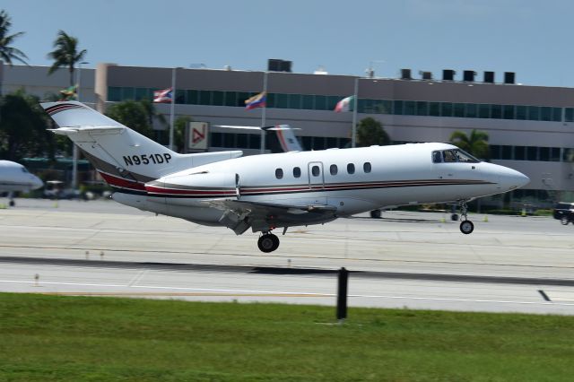 Learjet 35 (N951DP) - 800XP HAWKER