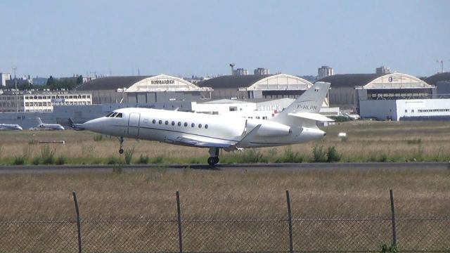 Dassault Falcon 2000 (F-HLPN)