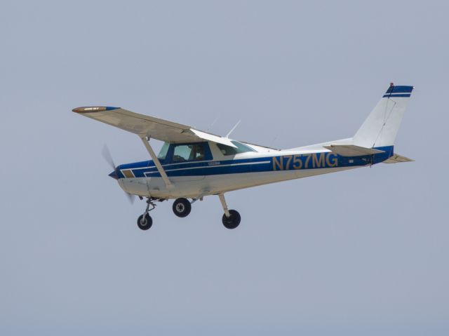 Cessna 152 (N757MG) - osh18! 25 JUL 2018.