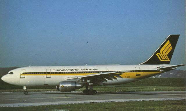 Airbus A300F4-200 (F-WZEC) - scanned from postcardbr /singapore airlines