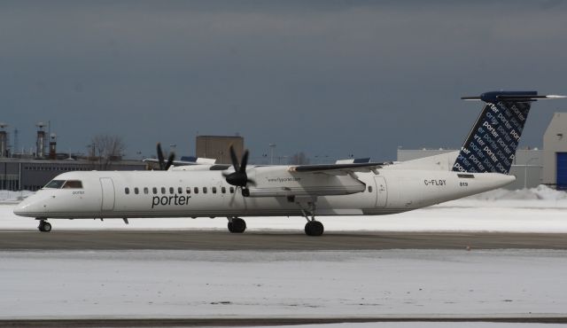 de Havilland Dash 8-400 (C-FLQY)