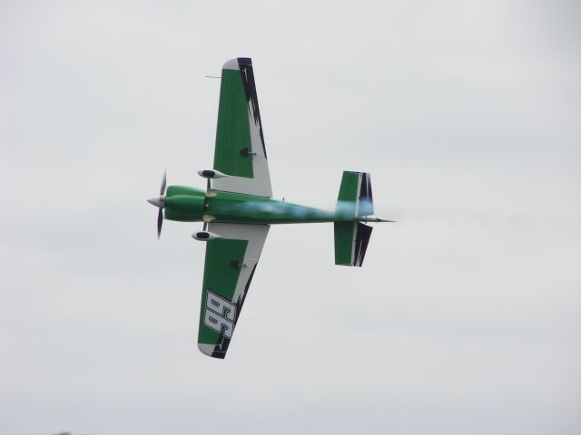 ZIVKO Edge 540 — - Red Bull Air Race 2008  San Diego, CA  American Michael Goulian thru turn two of the chicane!