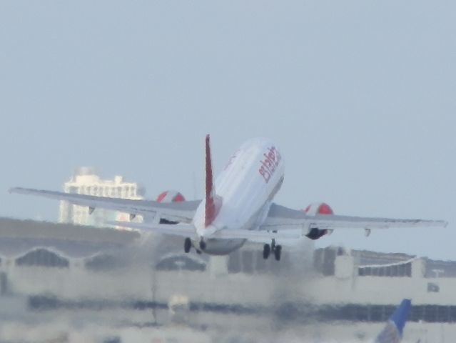 BOEING 737-300 (XA-GGB)