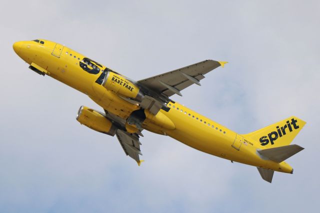 Airbus A320 (N613NK) - NKS419 was seen here in the updated livery climbing out from RWY 24L en route to sunny Fort Lauderdale Intl (KFLL) on 19 Mar 2019.