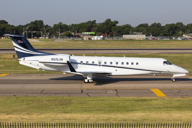 Embraer ERJ-135 (N515JM)