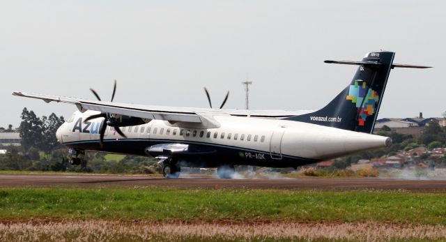 ATR ATR-72 (PR-AQK)