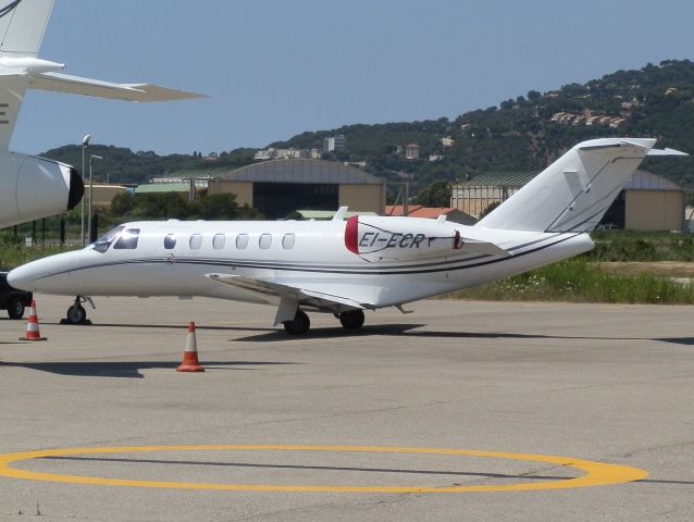 Cessna Citation CJ1 (EI-ECR) - 09 jul 2015