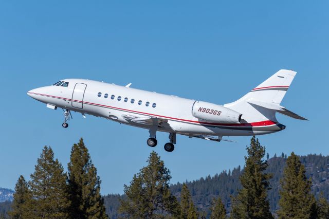 Dassault Falcon 2000 (N903GS)