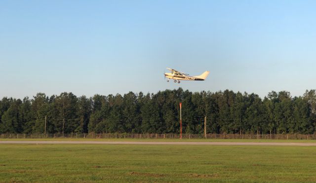 Cessna Skylane (N42766) - Take-Off from Quincy, FL