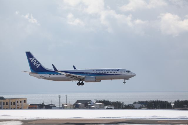 Boeing 737-800 (JA73AN) - 31 January 2016:ITM-HKD.