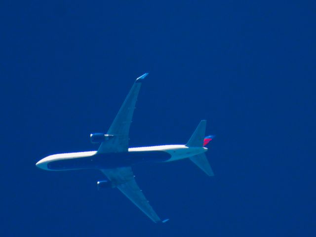 BOEING 767-300 (N16065) - DAL841br /ATL-PDXbr /09/26/21