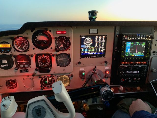 Beechcraft Bonanza (33) (N9590Y) - Heading home in Cruise.