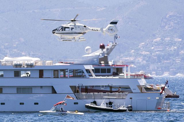 Eurocopter EC-635 (N52A) - Eurocopter taking off from M.Y.White Cloud in the bay at Cannes in the South of France. This was a tight crop as the image was taken from another vessel abt 1 mile away. Canon EOS 5 MkIII 70-200 2.8 image RAW