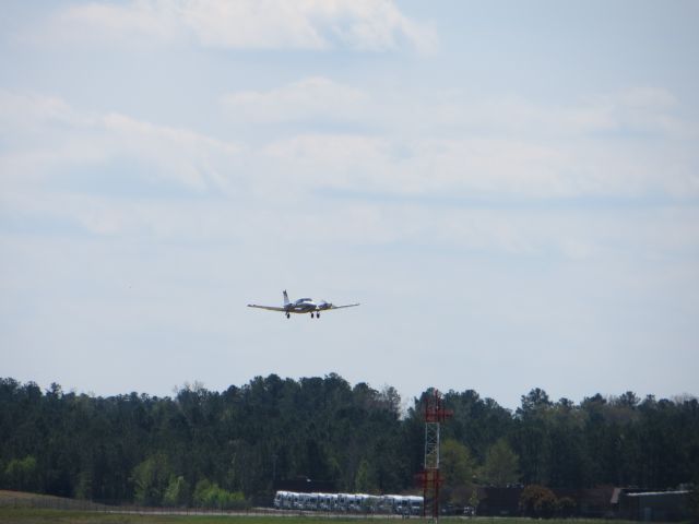 Piper PA-30 Twin Comanche (N8686Y)