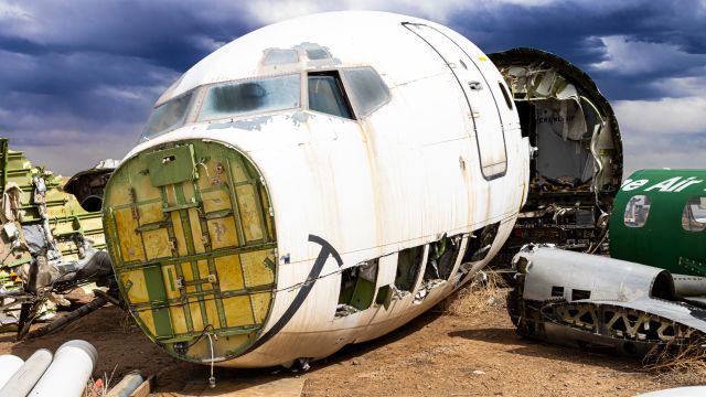 BOEING 727-200 (N7285U) - This United 727 sat at Denver/KDEN for about 2 decades as an emergency response trainer. In late 2021 it disappeared from the airport, and met an unfortunate fate. I was given permission by the property owner to view the aircraft.