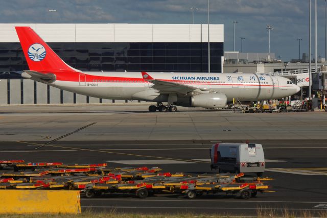 Airbus A330-200 (B-6518) - Taxing to gate in YMMLbr /a rel=nofollow href=http://flightaware.com/live/flight/B6518/history/20160504/1755Z/ZUUU/YMMLhttp://flightaware.com/live/flight/B6518/history/20160504/1755Z/ZUUU/YMML/a