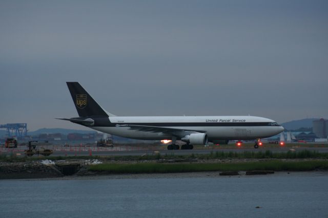 Airbus A300F4-600 (N140UP)