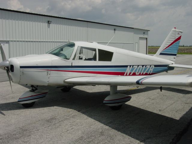 Piper Cherokee (N7017R)