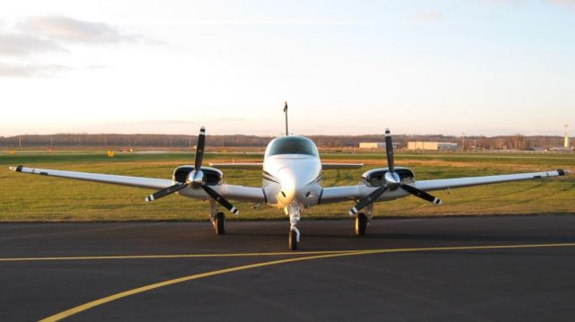 Beechcraft 55 Baron (N55HM)