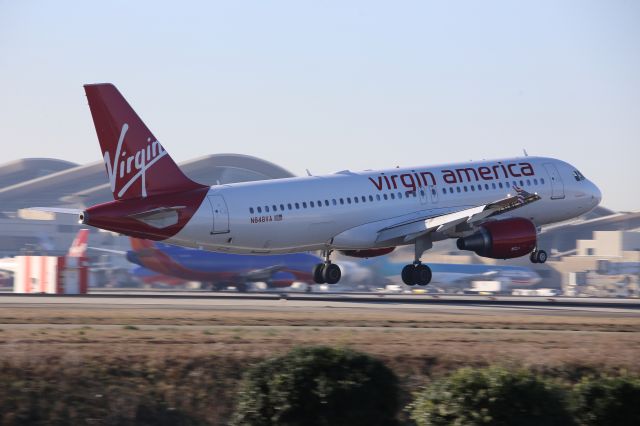 Airbus A320 (N848VA)