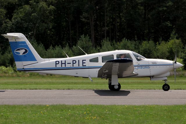 Piper Arrow 4 (PH-PIE)