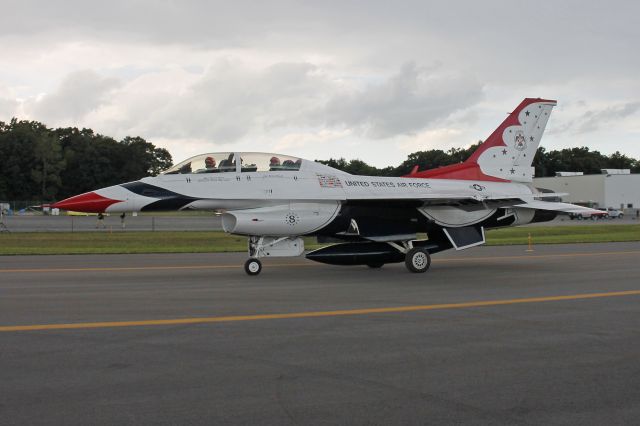 Lockheed F-16 Fighting Falcon (91-0479) - USAF Thunderbird #8 heading out for the Media Flight with WTVG 13ABC Action News Chief Meteorologist Jay Berschback along for the ride on 14 Jul 2016.