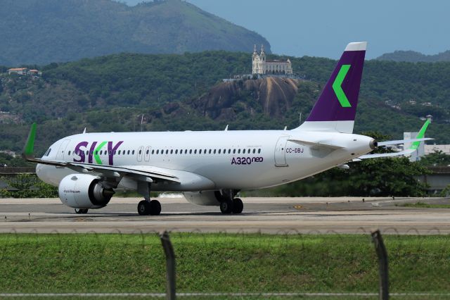 Airbus A320 (CC-DBJ)