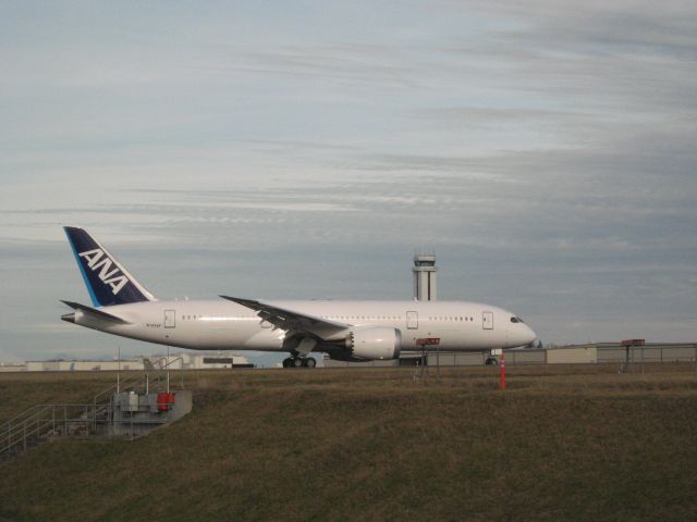 Boeing 787-8 (N1006F)