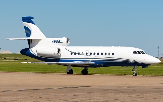 Dassault Falcon 900 (N900EU)