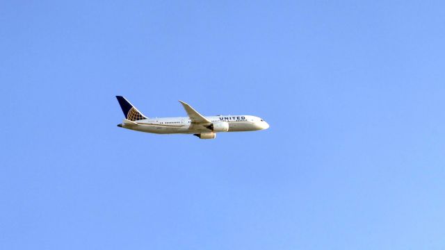 Boeing 787-8 (N26902)