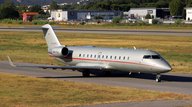 Canadair Regional Jet CRJ-200 (9H-ILI)