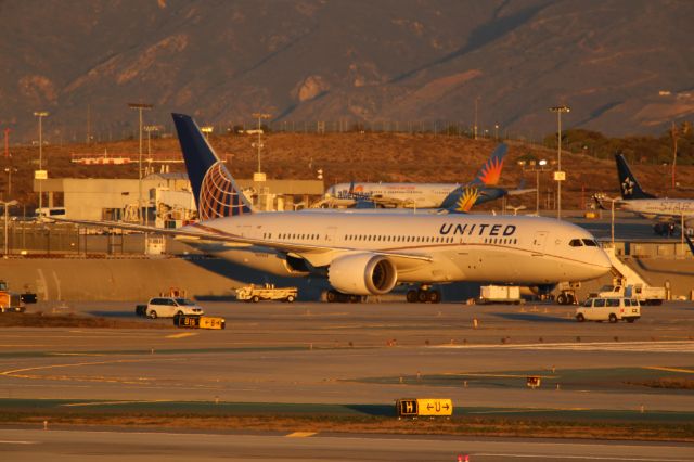 Boeing 787-8 (N20904)